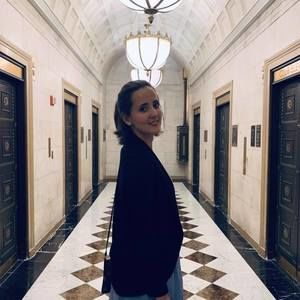 Meet your Posher, Julia